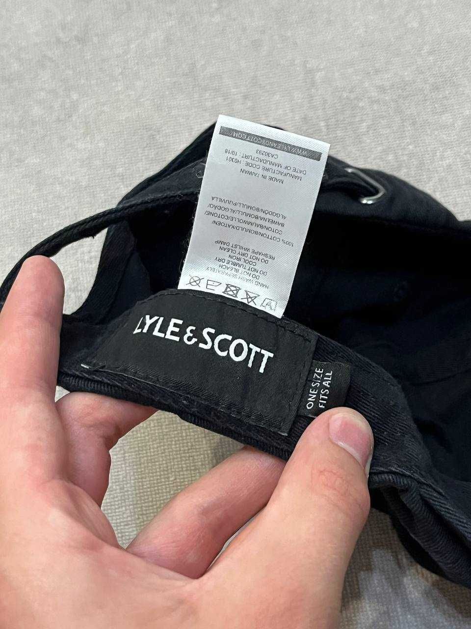 Кепка Lyle & Scott Чорна Лого Лайл Скотт Кежуалс