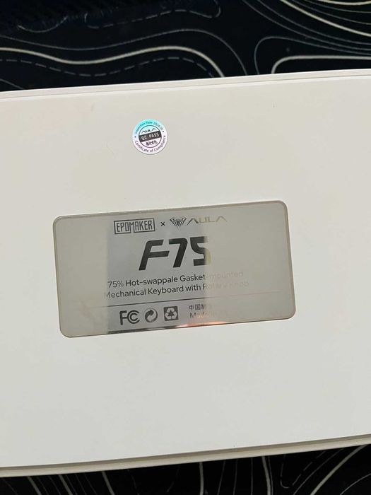 Teclado Mecânico AULA F75 Wireless – Como Novo + Dongle + Cabo