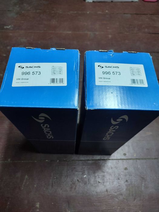 Sprężyny tył SACHS wzmocnione Golf IV, Bora Variant, Octavia Kombi