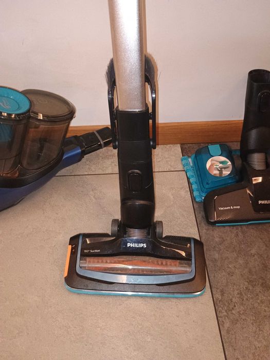 Odkurzacz myjący z mopem PHILIPS Aqua 5000 w super stanie
