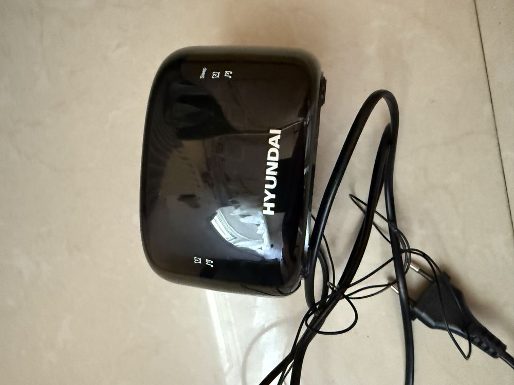 Radio z budzikiem i lampką