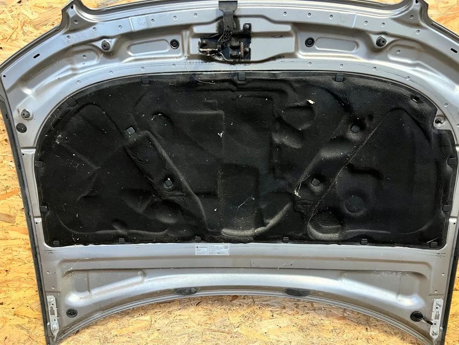 WYGŁUSZENIE MASKI wyciszenie AUDI A4 B7