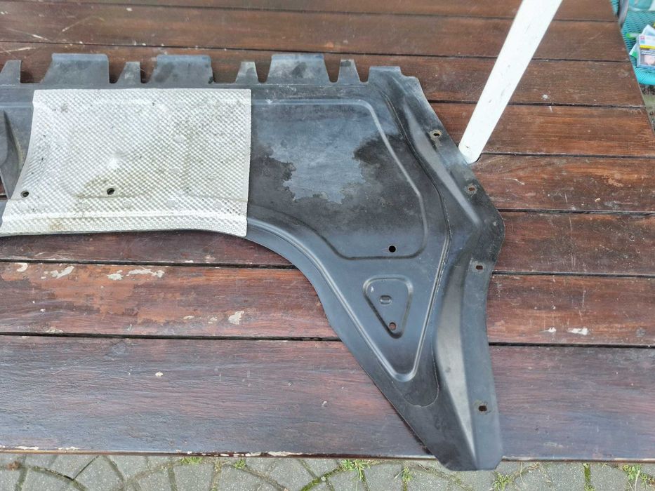 Seat Leon 2 osłona silnika 1K0.825.235AB