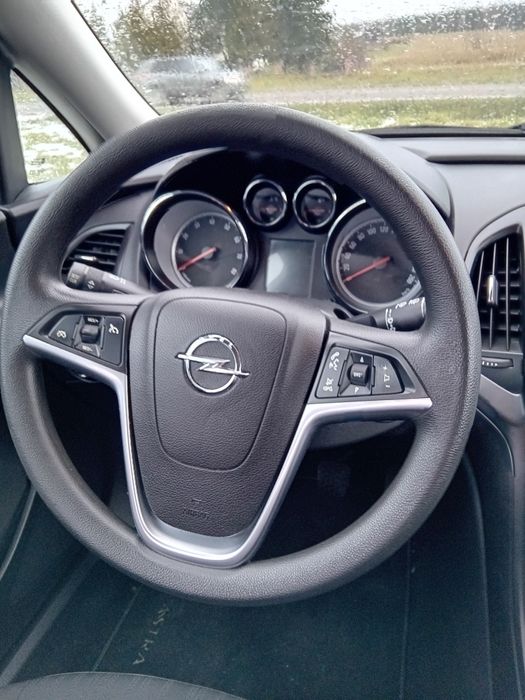 Opel Astra J * 1.4 TURBO * Koła Lato/Zima * PIĘKNY STAN * *