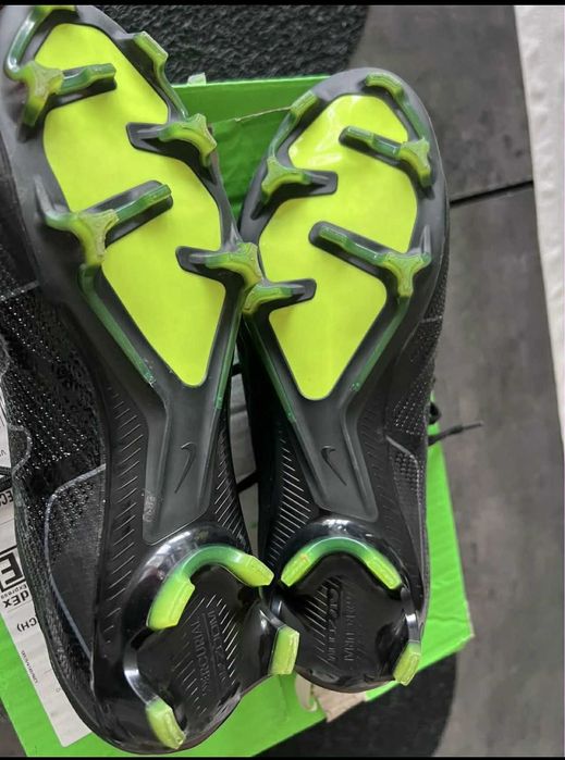 Chuteiras Nike Mercurial