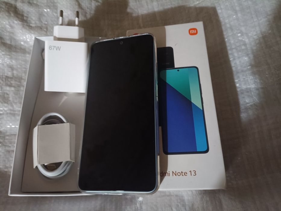 Redmi Not 13 8+4/256 NFC.Full AMOLED.Полный комплект.в идеальном состо