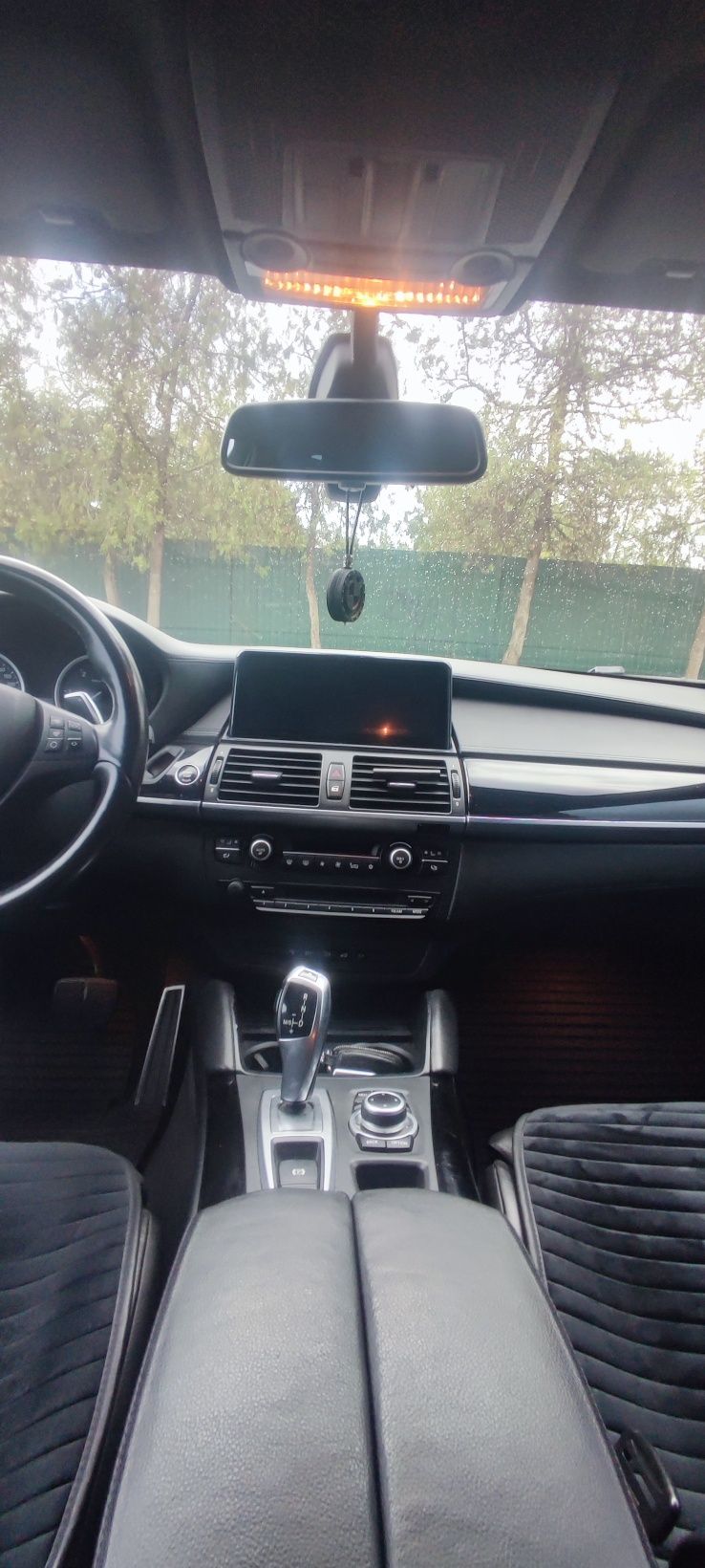 Продам BMW X6 2012