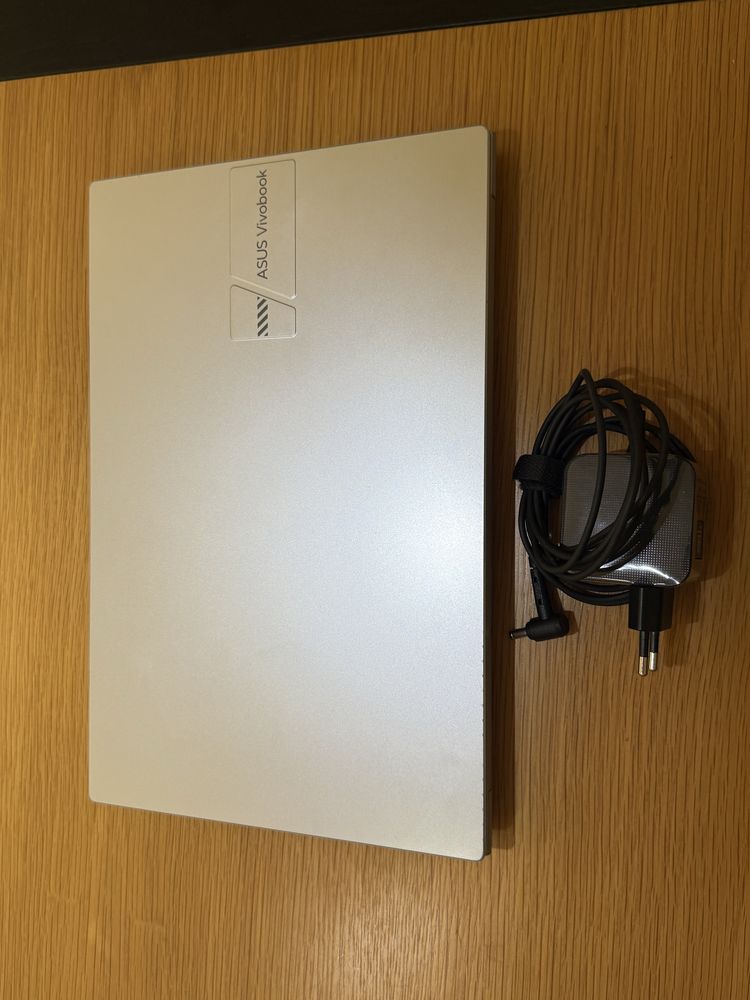 Portatil asus vivobook x1404z i5 12geraçao 16/512ssd como novo
