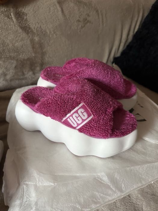 Шльопанці Ugg (оригінал)