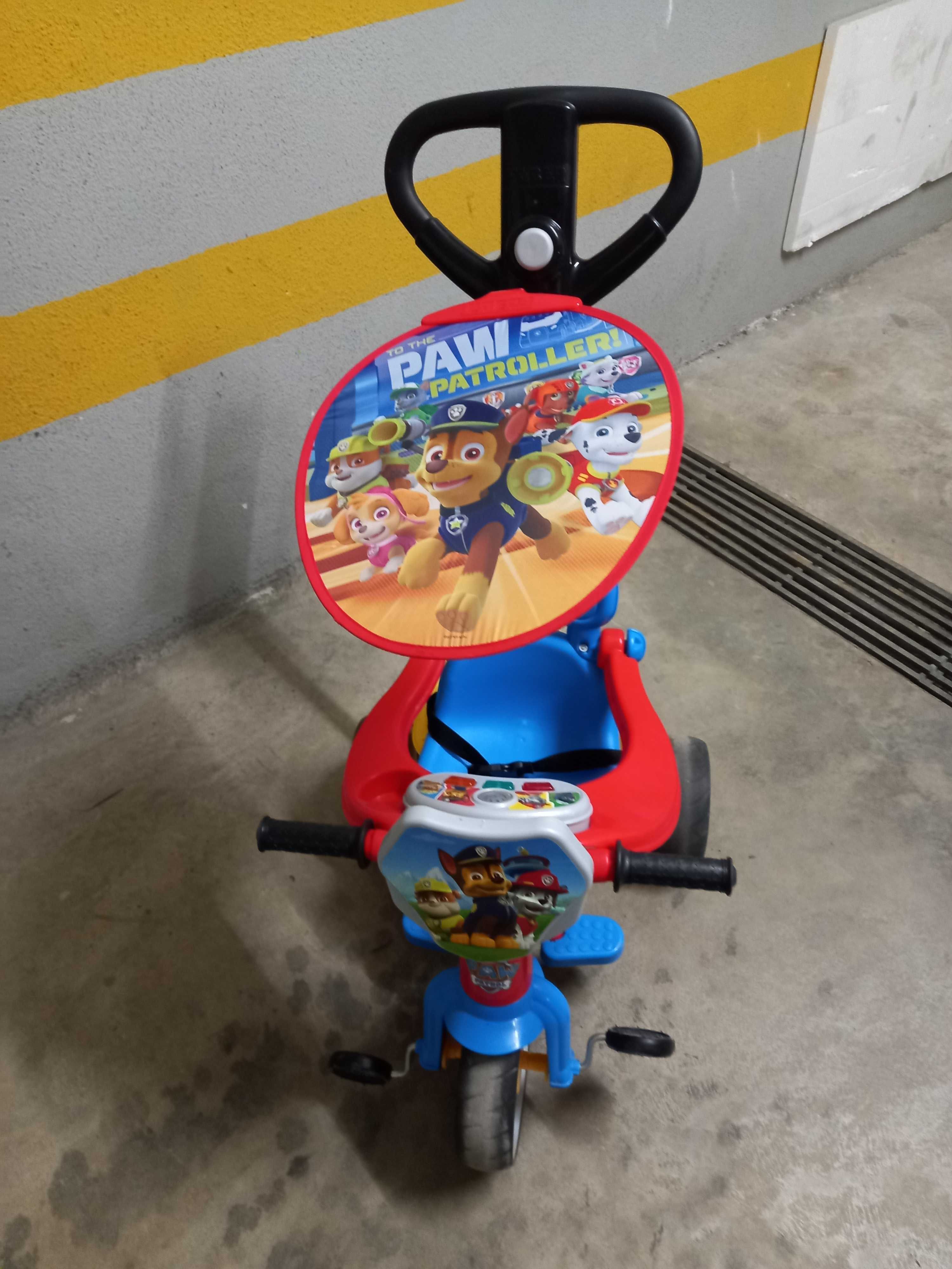 Triciclo Patrulha Pata