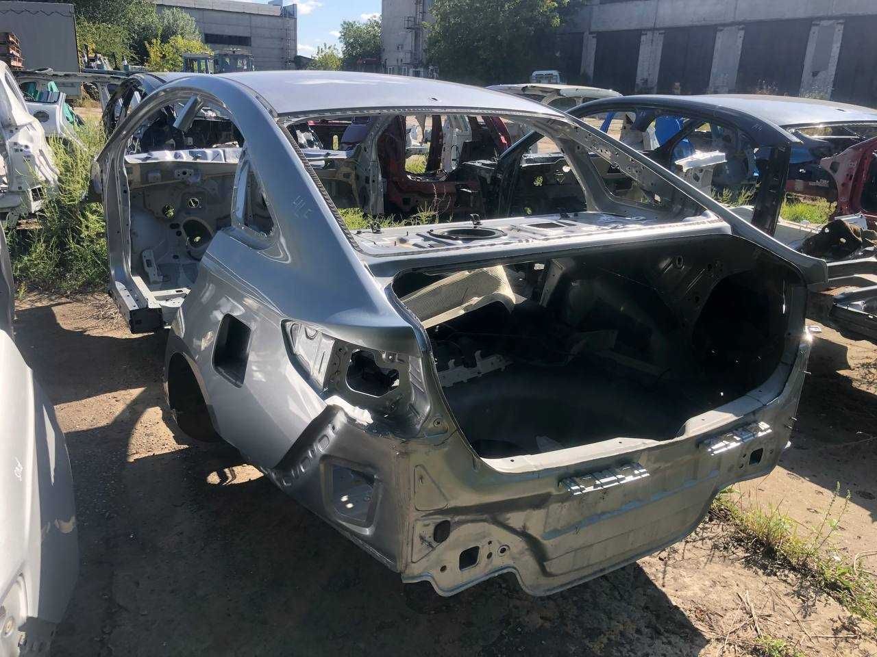 Hyundai Sonata LF Соната ЛФ 15-20 четверть передняя задняя с разборки