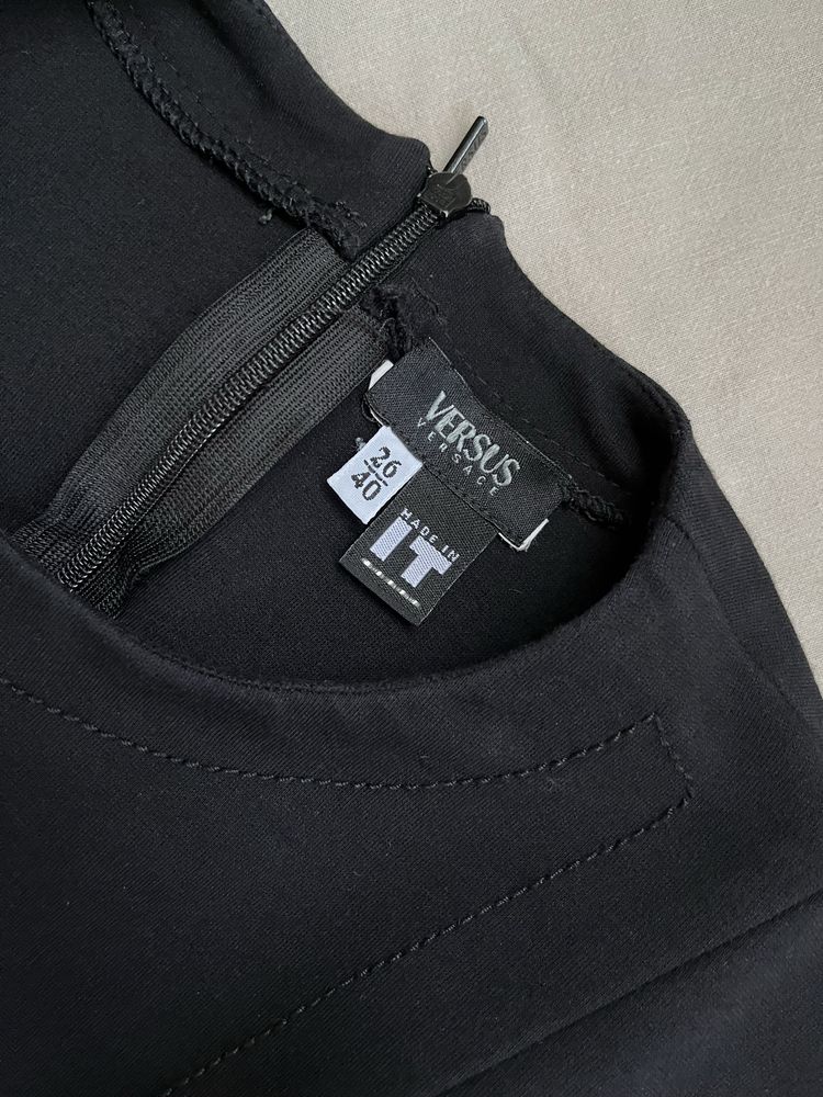 Оригінальна сукня Versace Versus