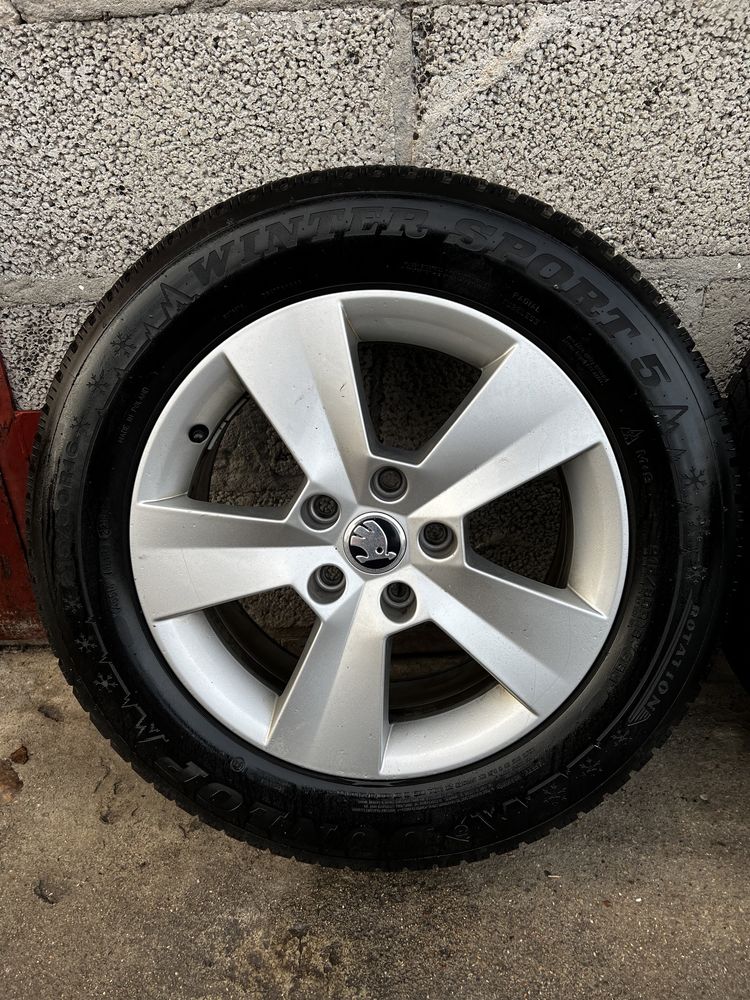 Alufelgi R16 5x112 Skoda Superb III Passat B8 Opony Zimowe 215/60/16