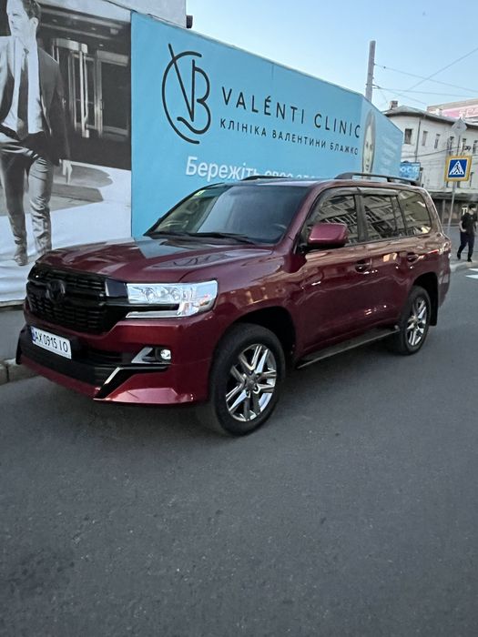 Toyota Land Cruiser 200