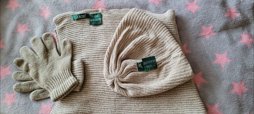 Komplet  beżowy SOLAR, czapka, szal i rękawiczki