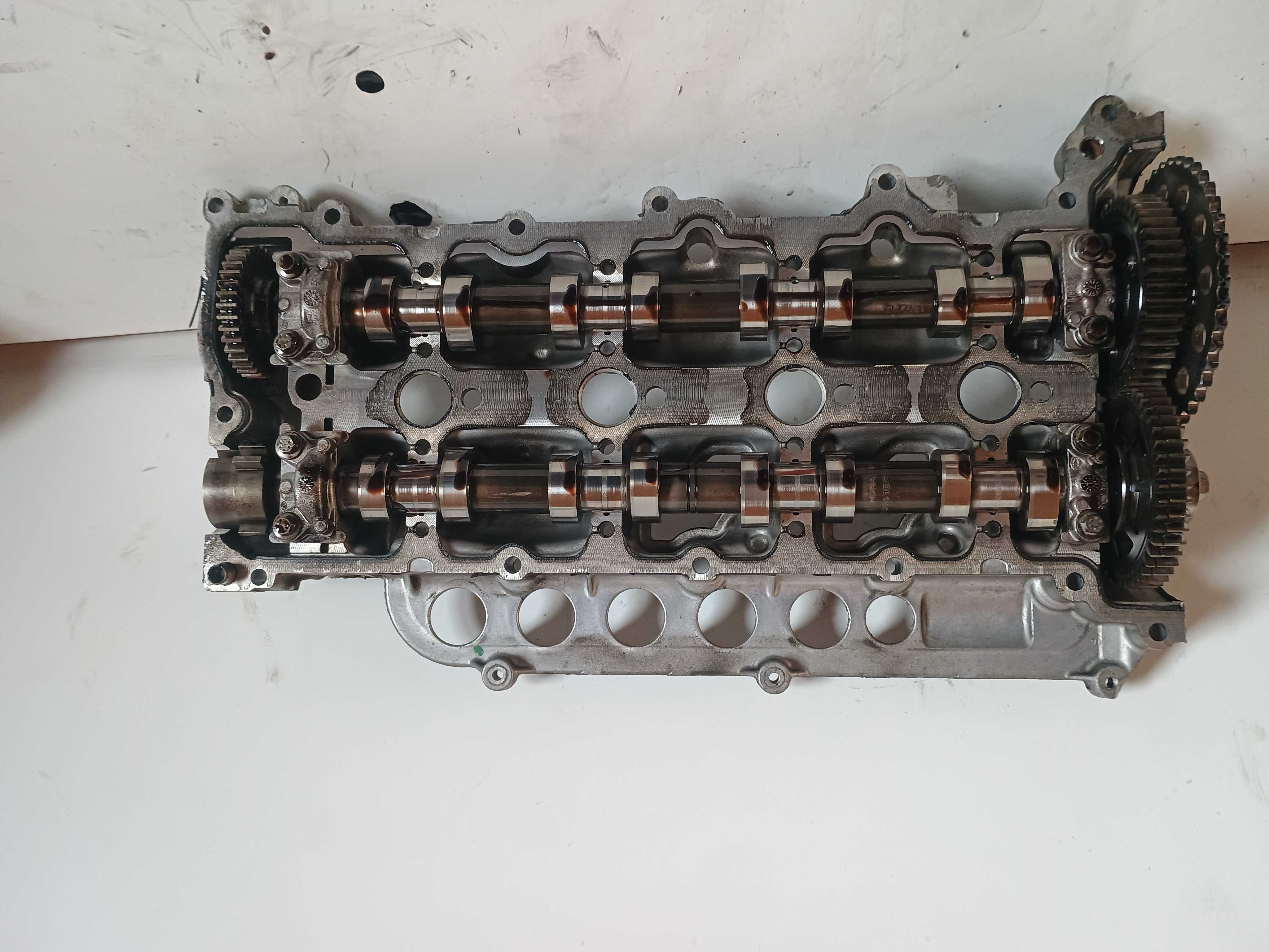 Pokrywa zaworów wałki Renault Laguna III 2,0 dci kompletna sprawna