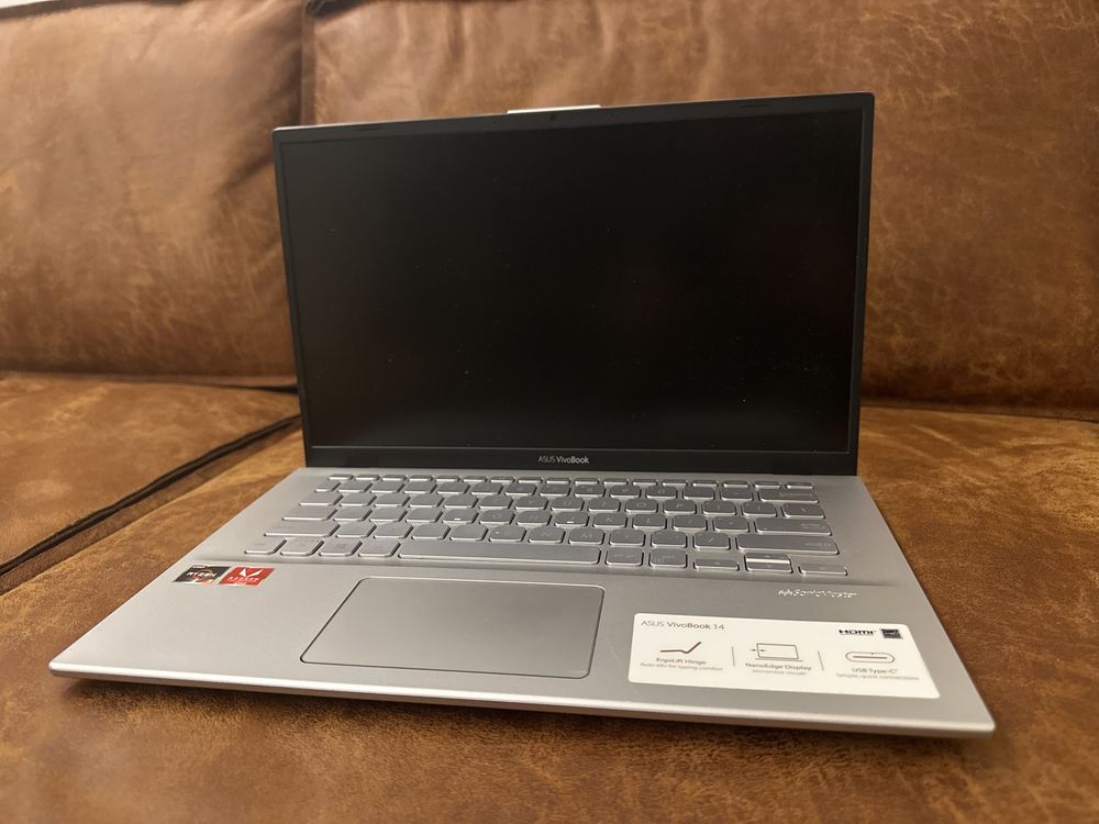 Laptop Asus VivoBook X412D (notebook)