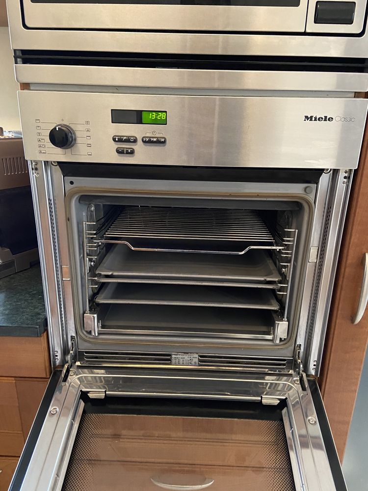 Piekarnik Miele Classic H383BT termoobieg rożen Made in Germany