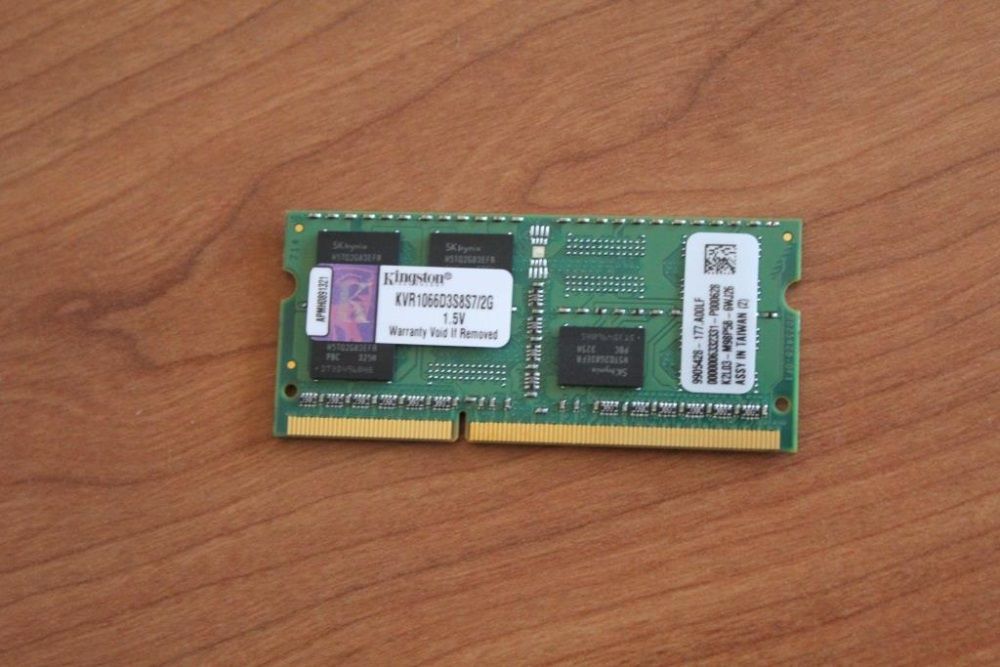 memórias 2GB DDR3