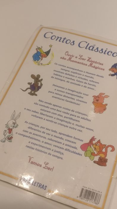 Livro "Contos Clássicos 1"