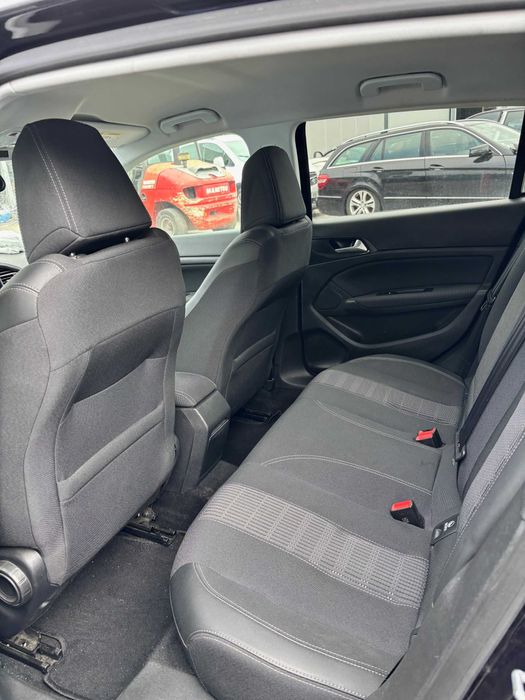 PEUGEOT 308 Gasoleo 2020