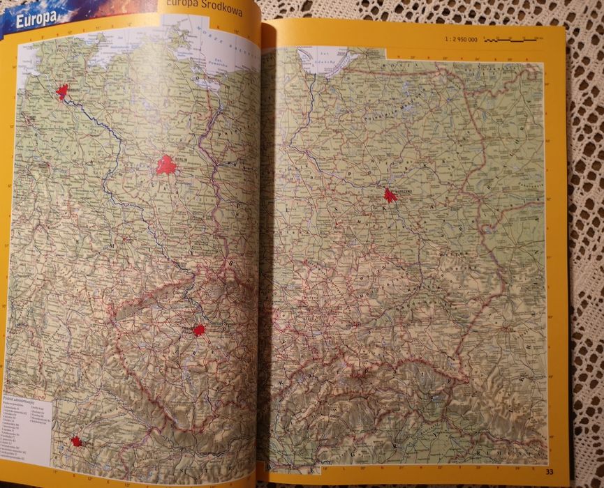 Atlas świata. Demart