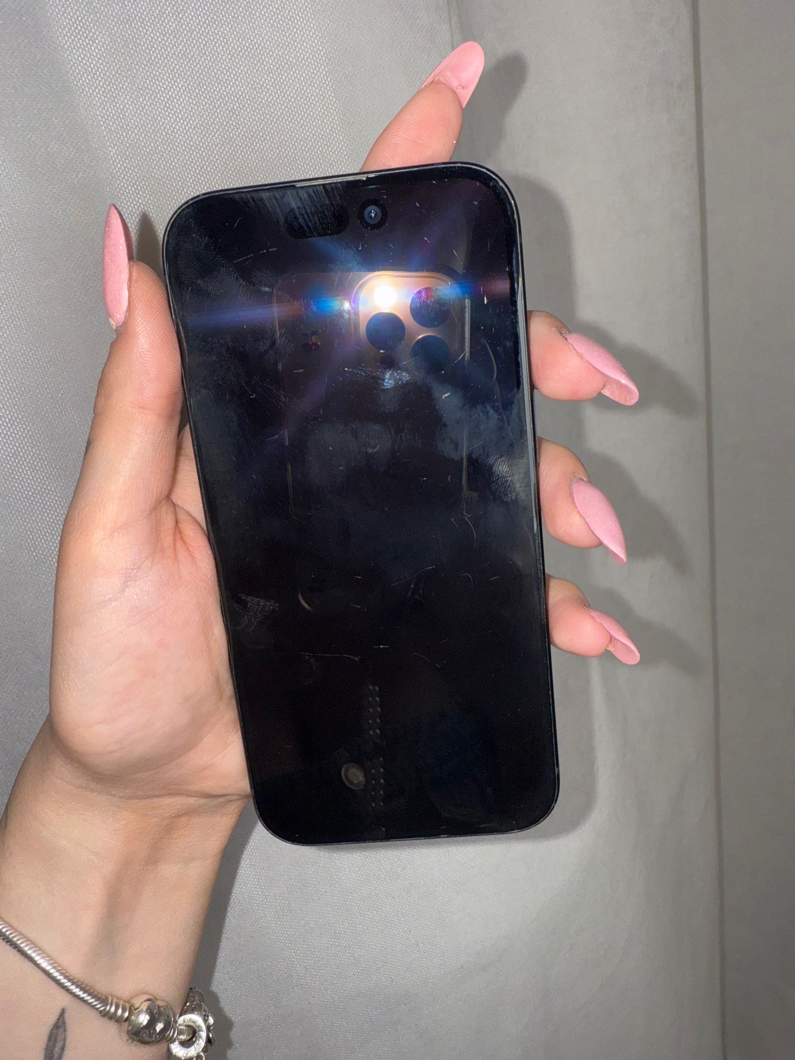 iPhone 15 128 gigabajtów