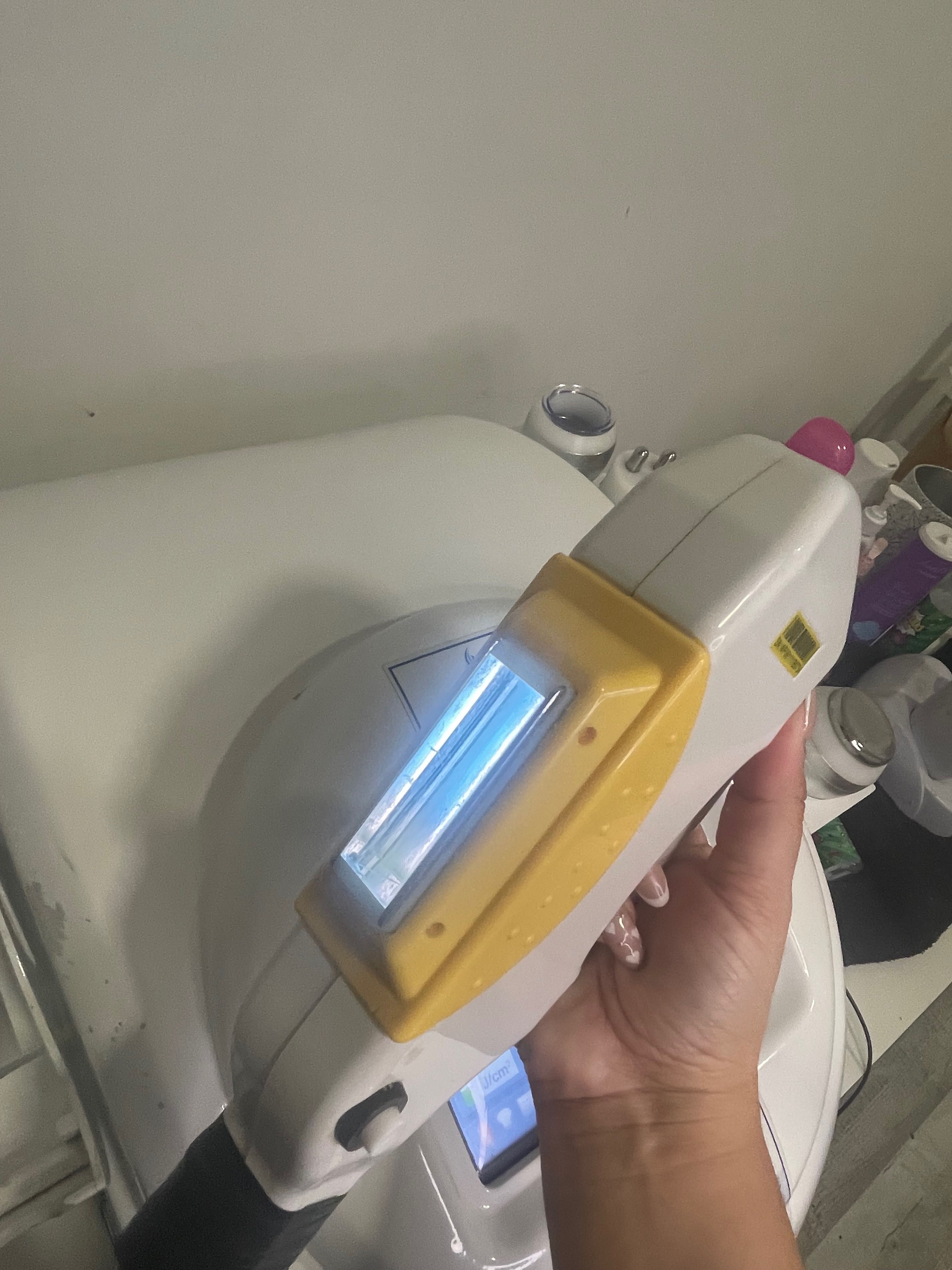 Máquina depilação E-light, lipoaspiração vácuo, cavitação, RF é mais…