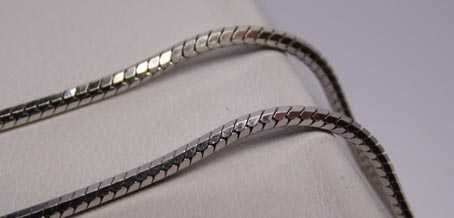 Viventy srebrny łańcuszek linka żyłka 43 cm. 1,5 mm.
