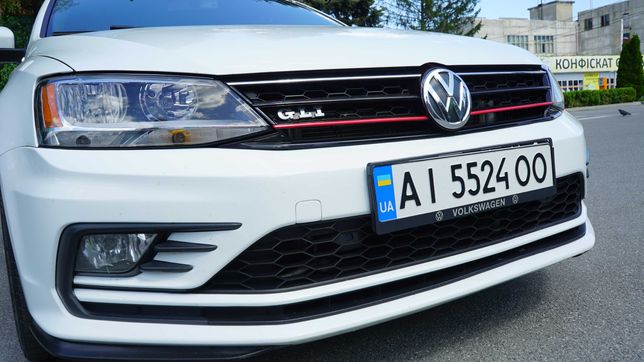 2015 Volkswagen Jetta Gli 2.0 250л.с. спорт в рассрочку 9000 грн месяц