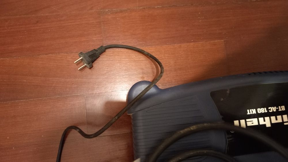 Compressor de mão elétrico