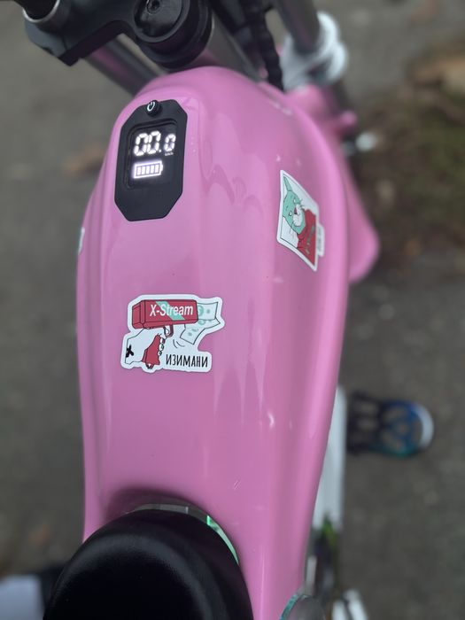 Дитячий електромотоцикл рожевий