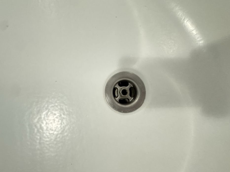 Ванна вживана в ідеальному стані з алюмінієвою конструкцією