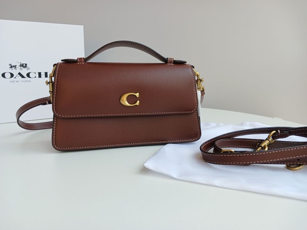 Сумка Coach Taddi в наявності