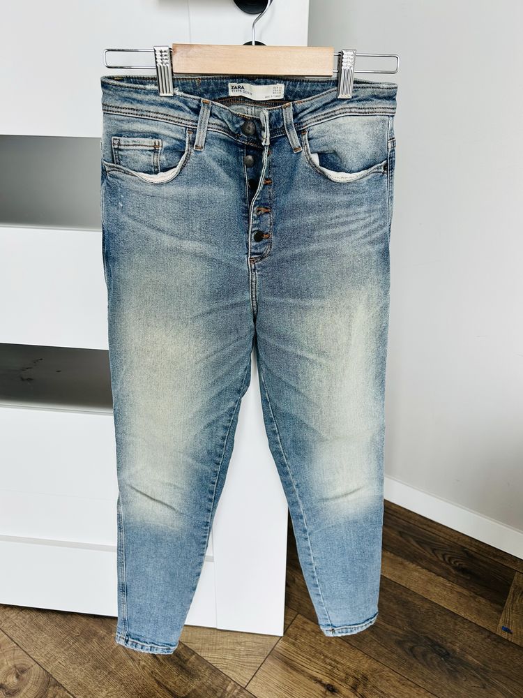 Spodnie jeasnowe Zara rozmiar 34