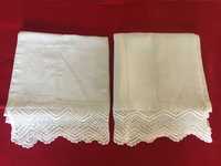 Lençol e par de toalhas em linho caseiro artesanal com renda em tricot