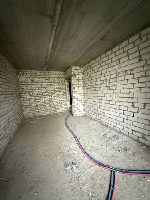 22500 ЖК Мира 3 СВЕЧКА Продам 1 комнатную квартиру S-42м, 2 этаж AS