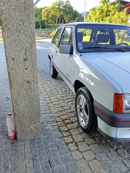 Opel corsa strada