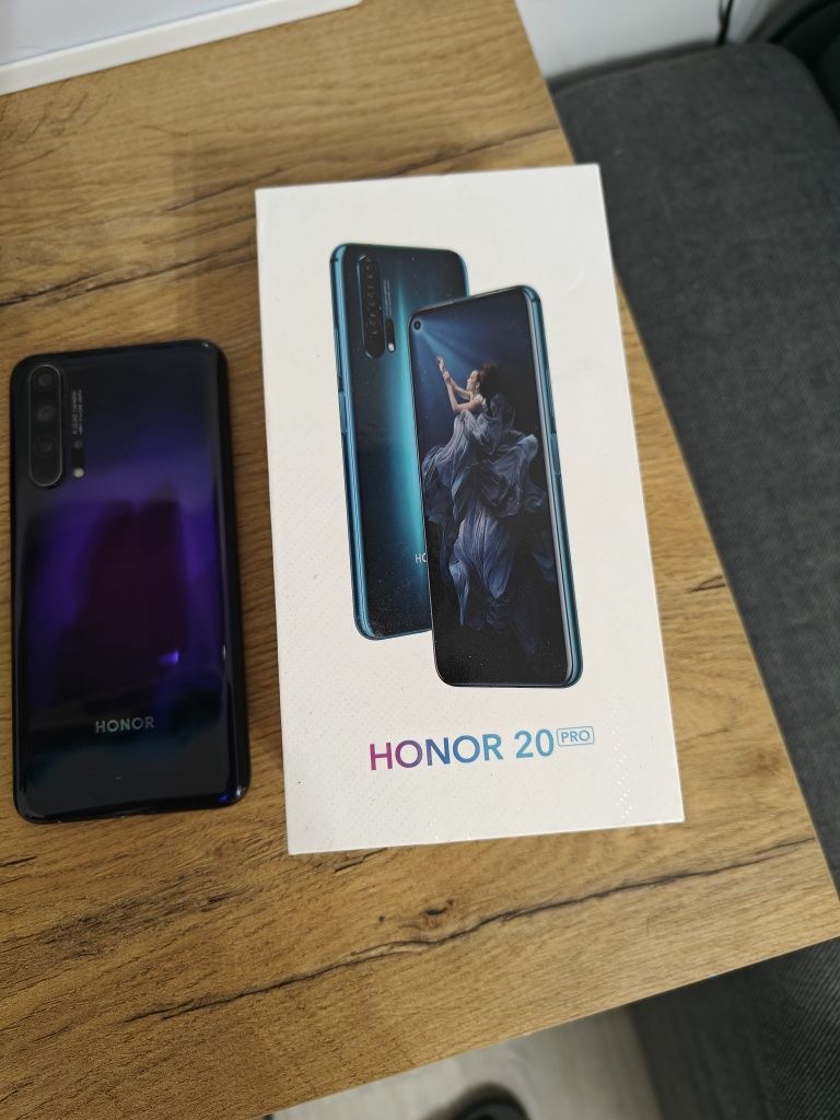 Honor 20 pro 8/256