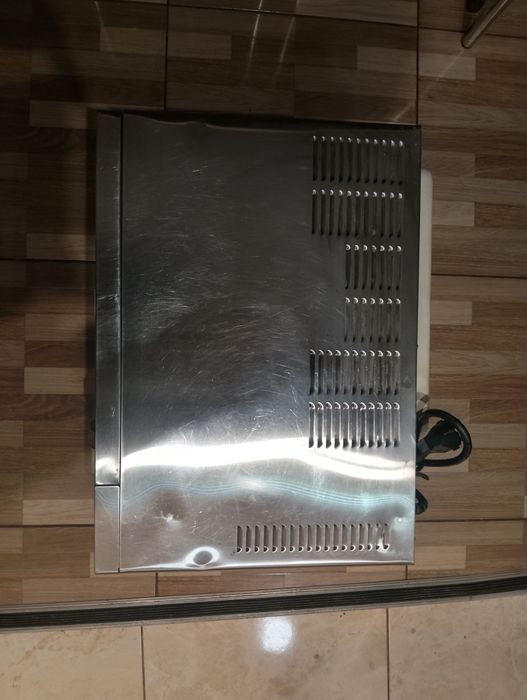 Мікрохвильовка з нержавійки