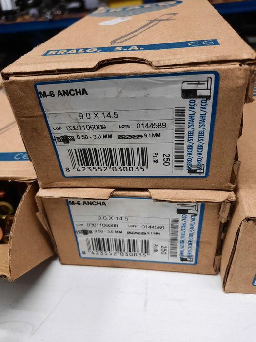 Porcas de rebitar bralo 90x145 M6