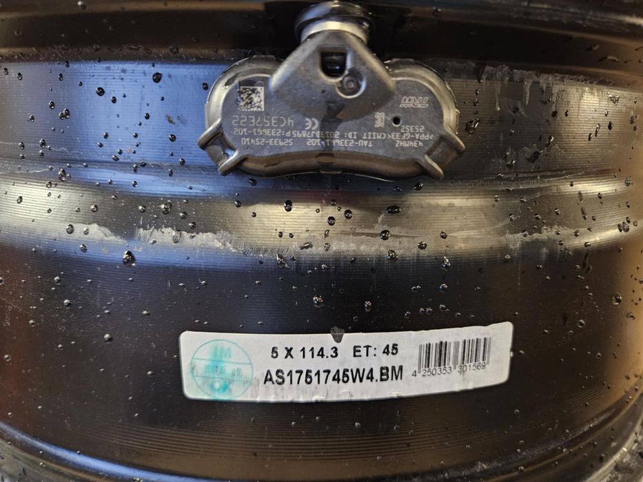 4x Felgi alu Gia Cuzzo 7.5 x 17 5x114,3 ET45 Hyundai / Kia + TPMS