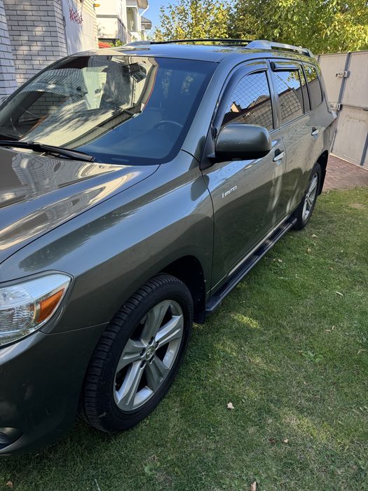 Toyota highlander