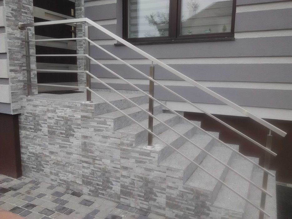 Balustrady schodowe i balkonowe