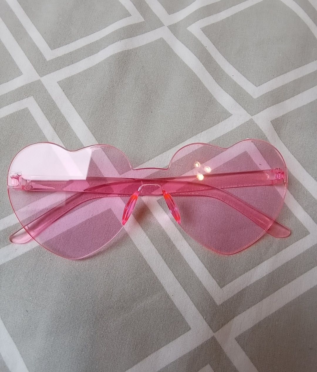 Nowe okulary serca jasny róż