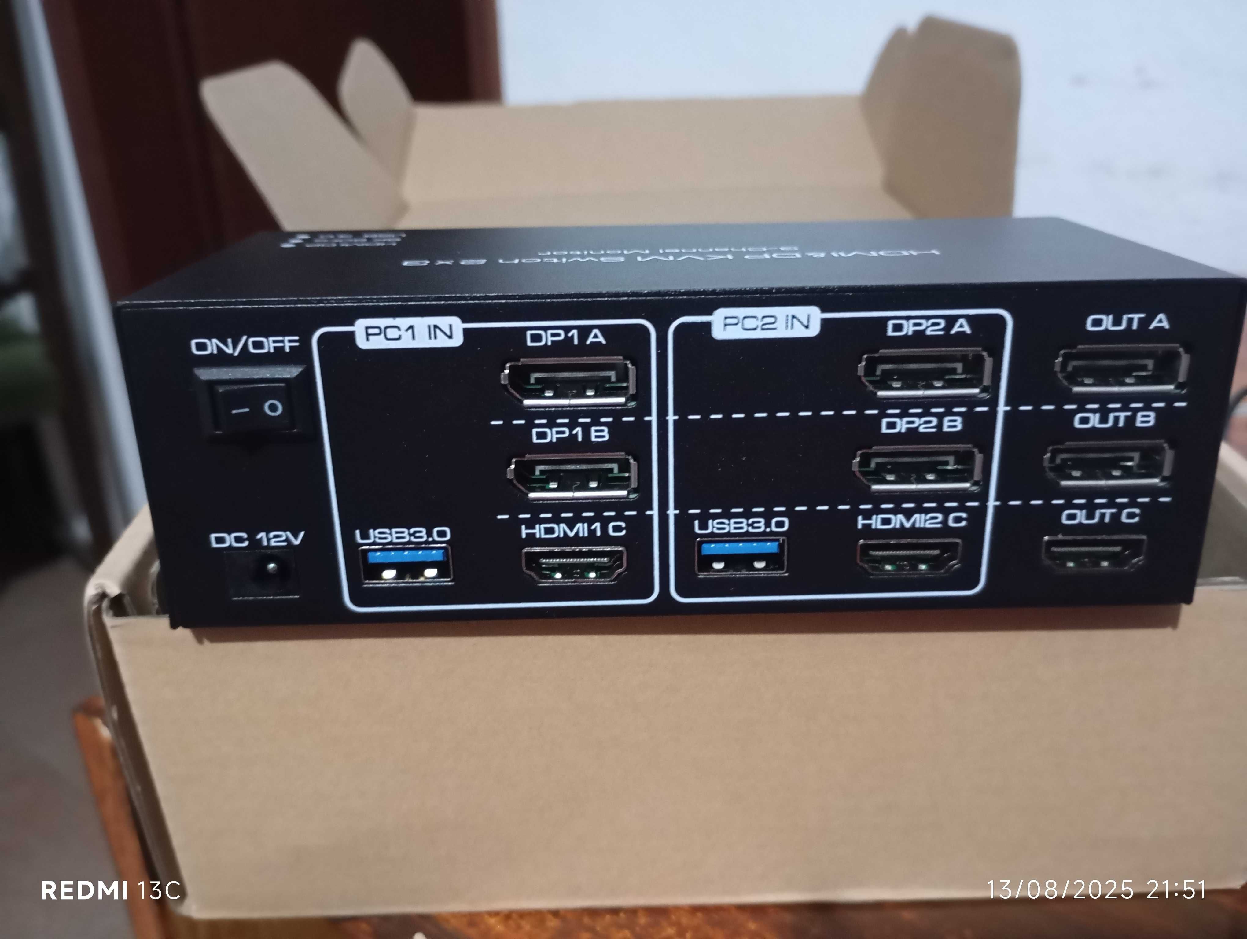 3-channel monitor kvm switch 2x3 8k60hz usb3.0