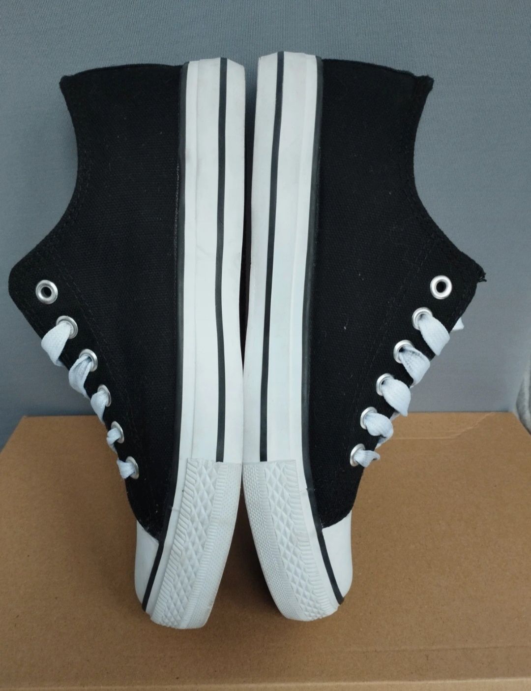Tenisówki trampki damskie buty sportowe sznurowane r.37