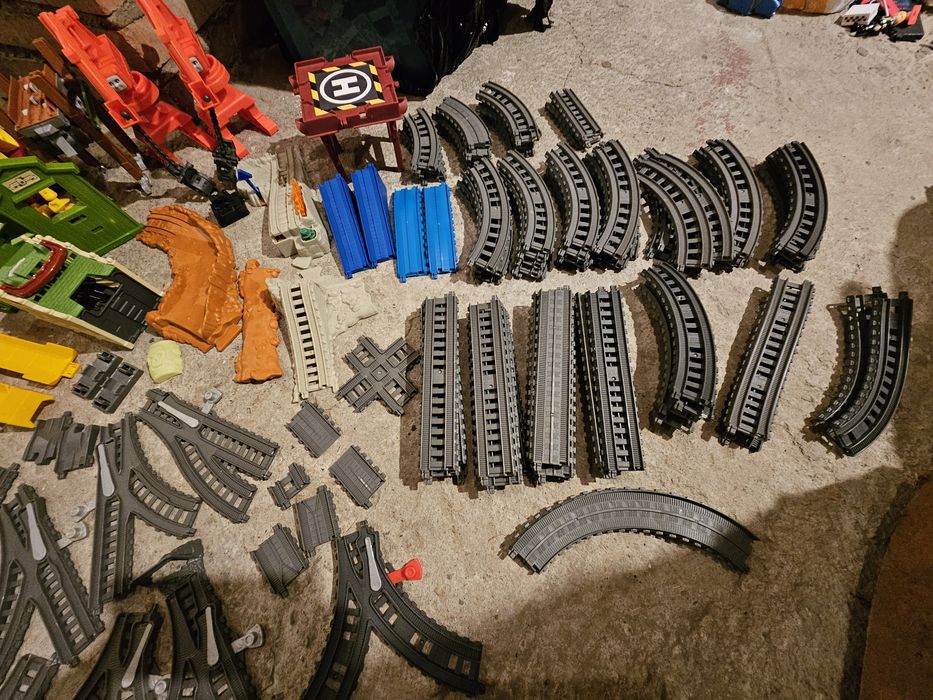 Zestaw torów Tomek I Przyjaciele + akcesoria