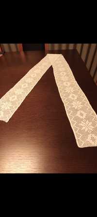 Barra em croché branco com 1.75 cm.