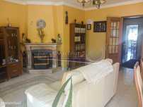 Apartamento T3 no Carregado (CARR023)
